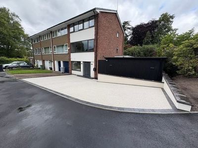 Resin bound driveway